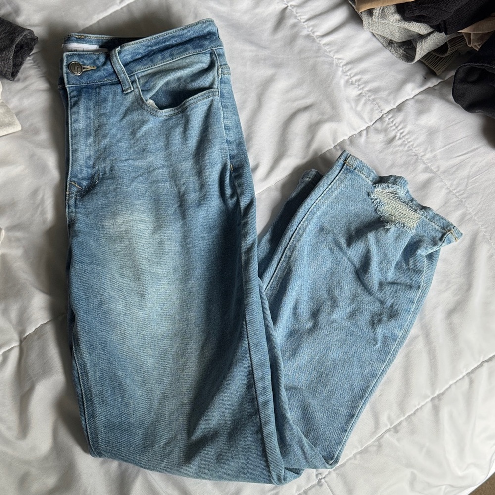 Women's Straight Leg Jeans - Blue